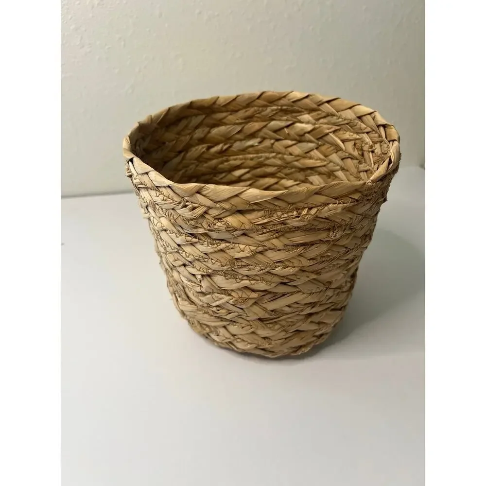 Soft woven basket